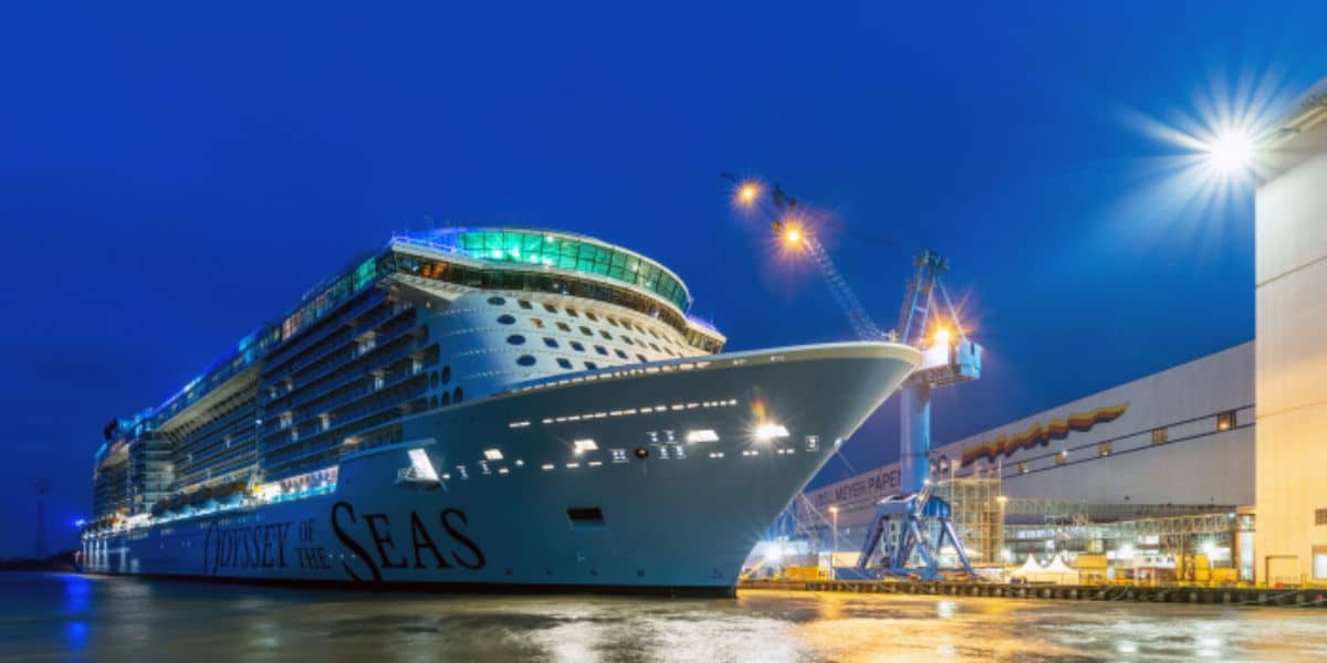 how-long-does-it-take-to-build-a-cruise-ship